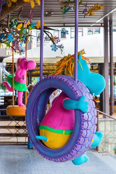 Summer decoration for Roshen Store on Kontraktova Ploshcha in Kiev 2018