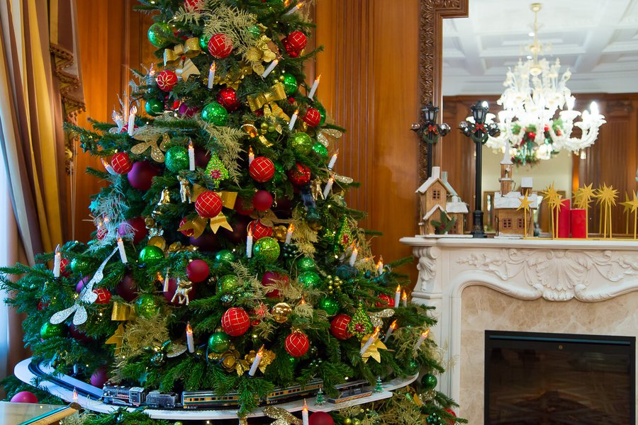Новорічне оформлення номера в готелі Fairmont