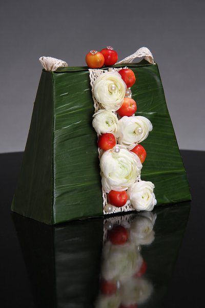 Handbags of flowers
