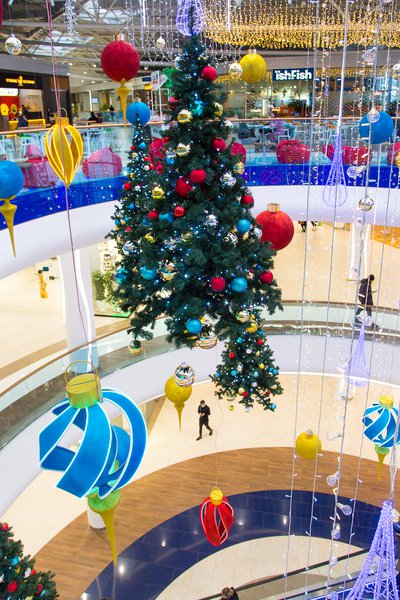 Like a fabulous winter river: scenery for the River Mall shopping center