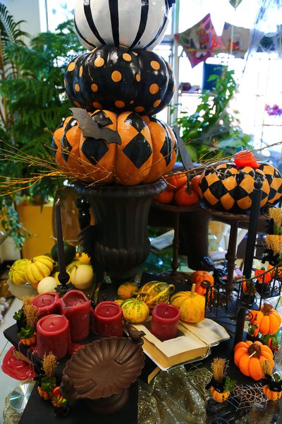 Оформлення до Halloween бутика LoraShen в Hyatt Regency Kiev 2016