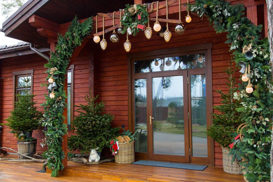 Private decoration in the "House in the mountains" style