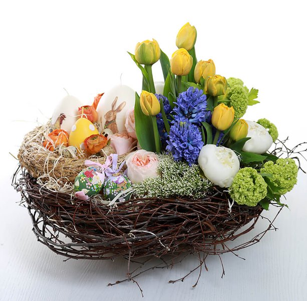 Easter collection of floristry and decor