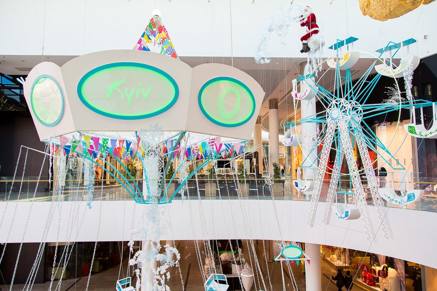 Winter decorations 2016 for the Ocean Plaza shopping mall
