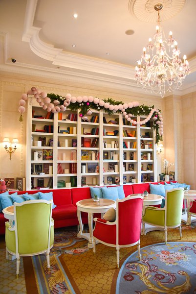 Новогоднее оформление отеля Fairmont 2018