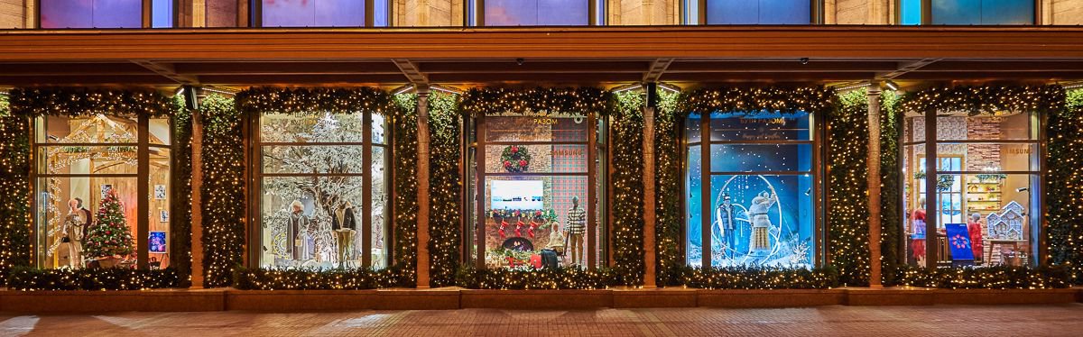 New Year's shop windows TSUM "Happy Together"