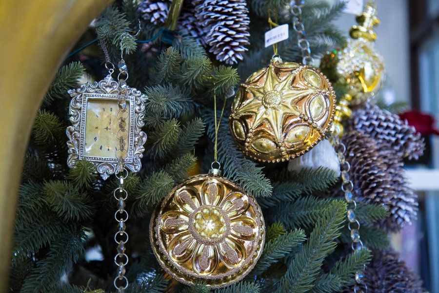 New Year Decoration for LoraShen Boutique at Hyatt Regency Kyiv 2015