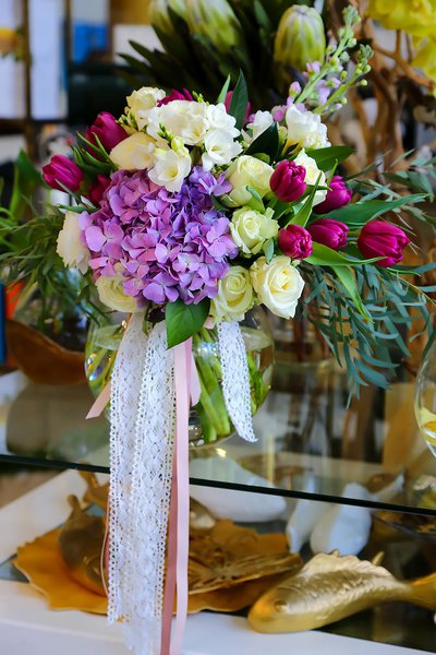 Interior bouquets