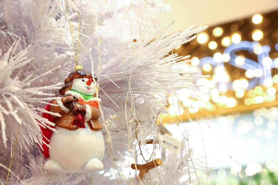 New Year Decoration for LoraShen Boutique at TSUM 2016