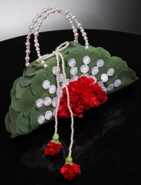 Handbags of flowers