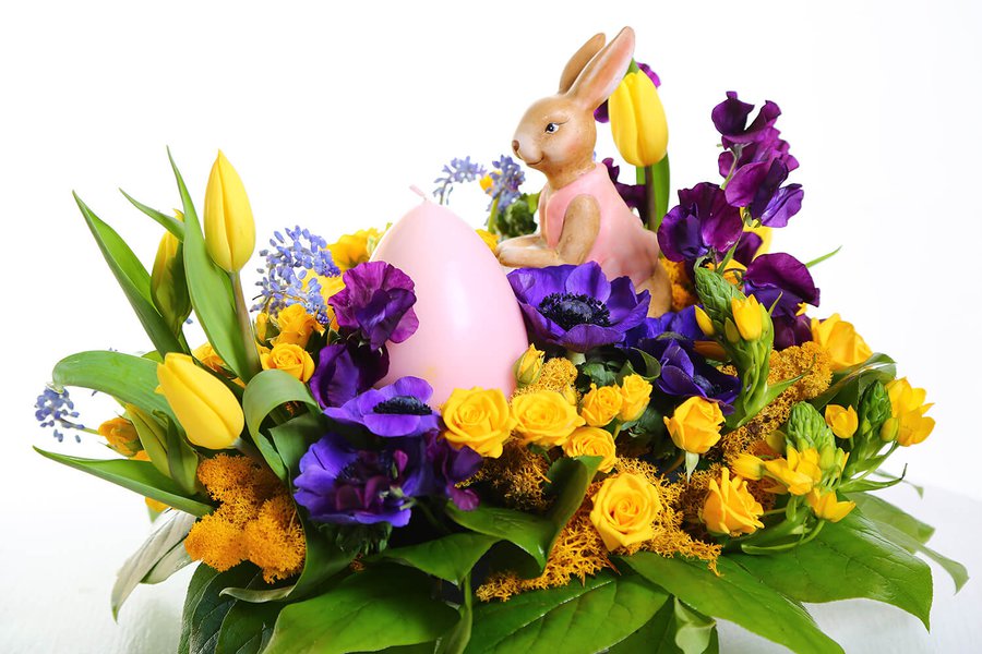 Easter collection of floristry and decor