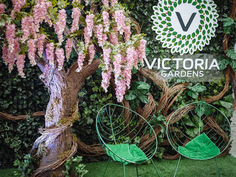 Фотозона для ТРЦ Victoria Gardens