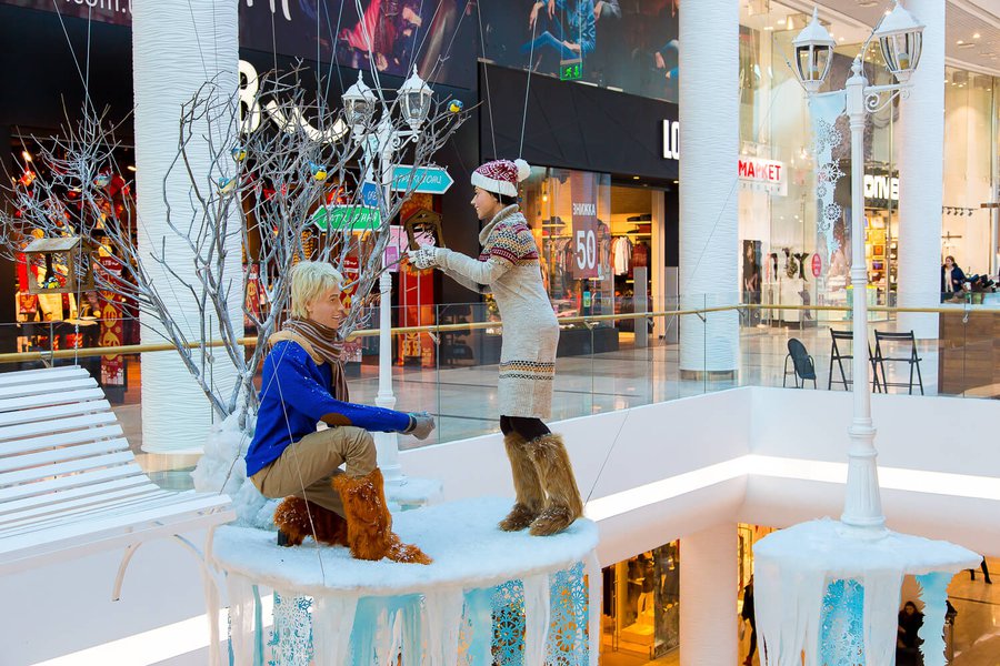 Winter decorations 2016 for the Ocean Plaza shopping mall