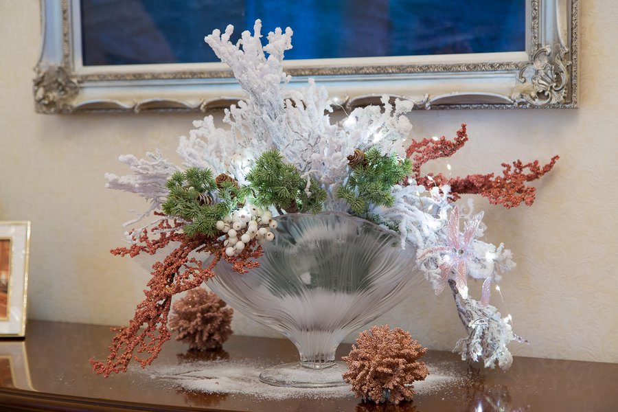 New Year's decoration "Flowers in the middle of winter"