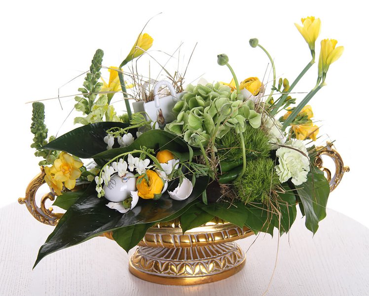 Easter collection of floristry and decor