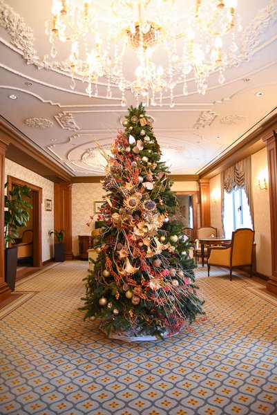 Новорічне оформлення готелю Fairmont Grand Hotel 2017