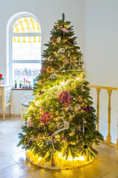 New Year's decoration "Flowers in the middle of winter"