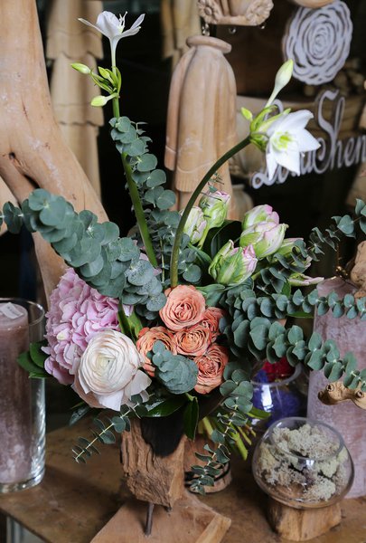 Interior bouquets