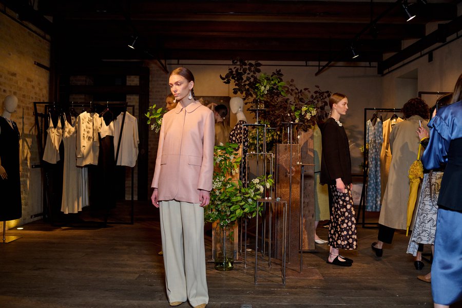 Presentation of the new collection Lake Studio THE SEEDS