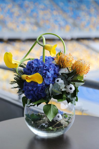 Flower arrangement for Gillette