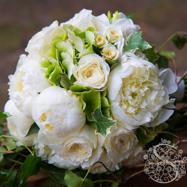 Collection of wedding bouquets