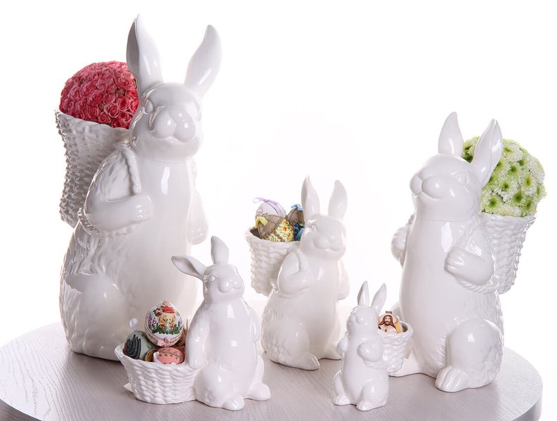 Easter installations