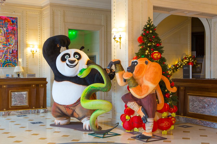 New Year's "Kung Fu Panda" for the Fairmont Grand Hotel