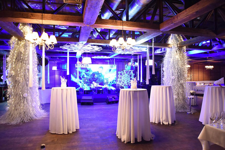 New Year's Corporate Event at Vino e Cuccino