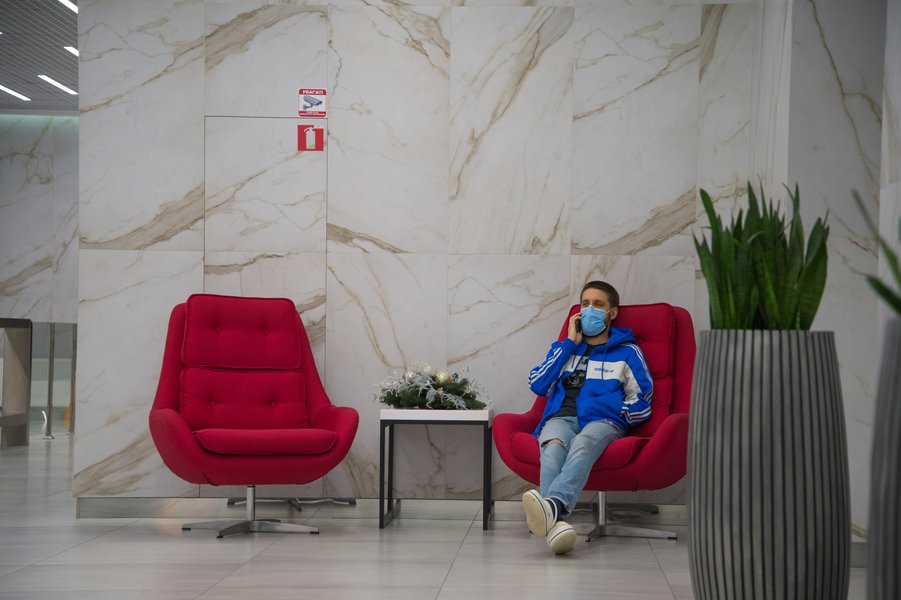 New Year's fusion for business center "Leonardo"