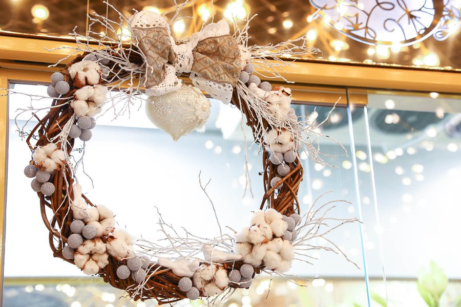 New Year Decoration for LoraShen Boutique at TSUM 2016