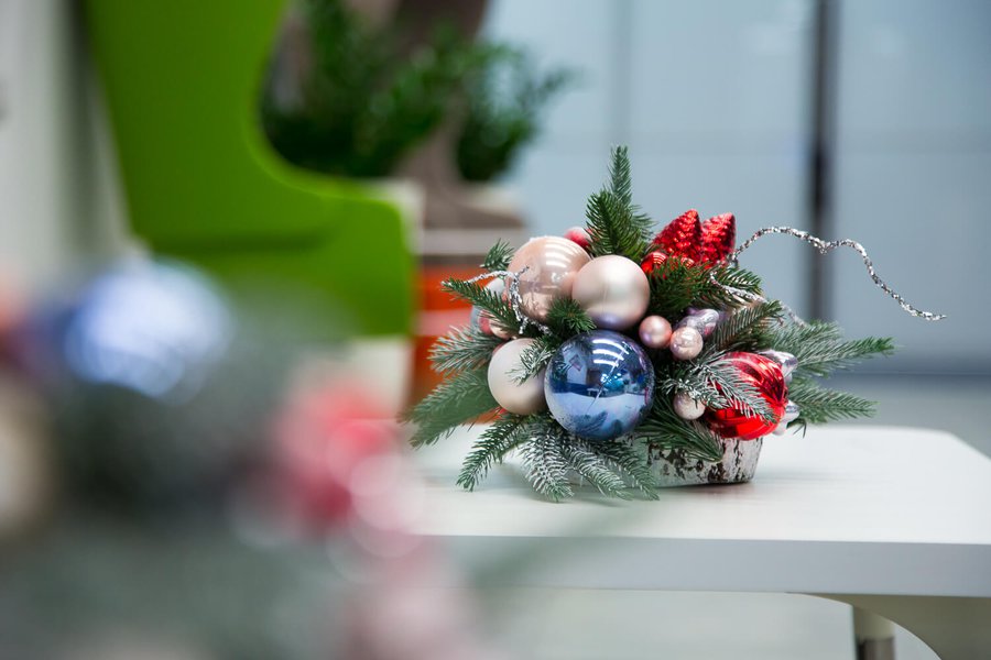 Новорічне оформлення офісу SANOFI 2018