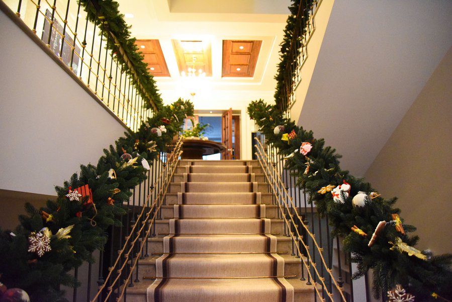 New Year's home decoration for 2019