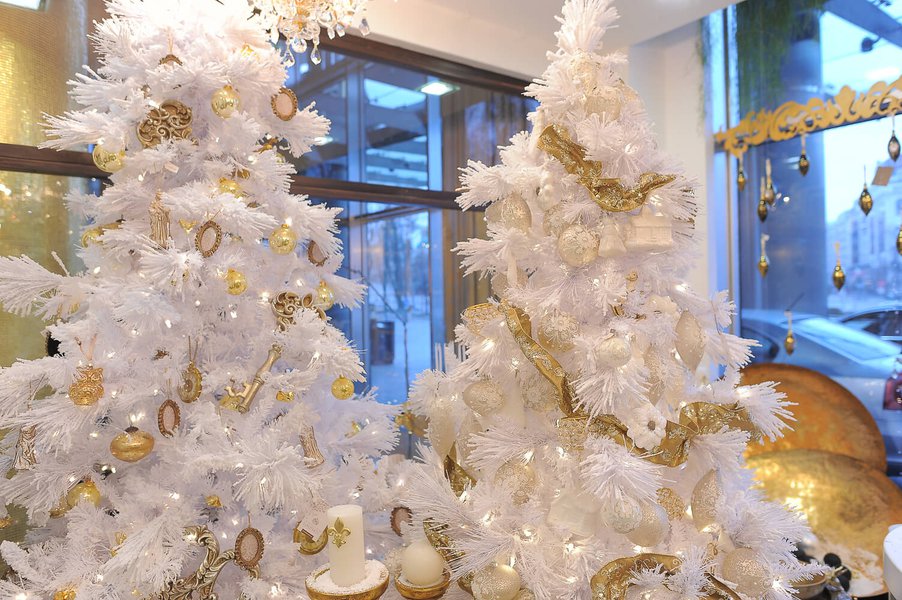 New Year Decoration for LoraShen Boutique at Hyatt Regency Kyiv 2016