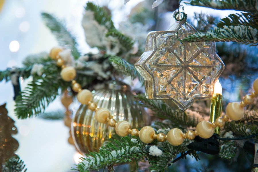 New Year Decoration for LoraShen Boutique at Hyatt Regency Kyiv 2015