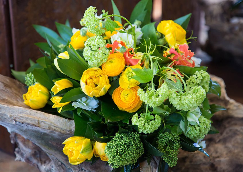 Easter collection of floristry and decor