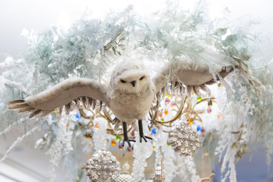 White Christmas в новогоднем оформлении