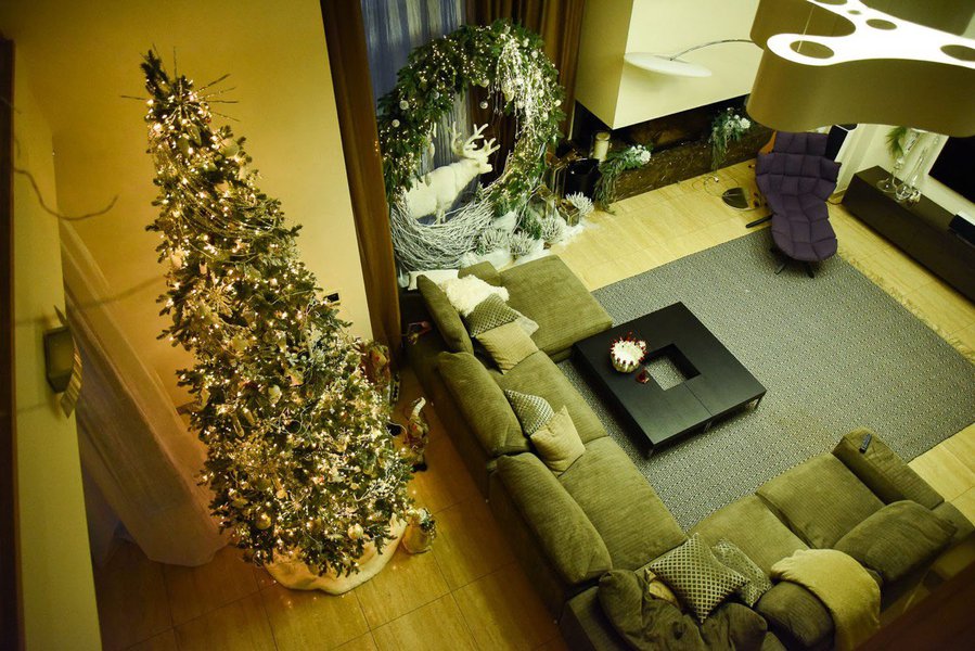 Apartment Christmas decoration in the Scandinavian style