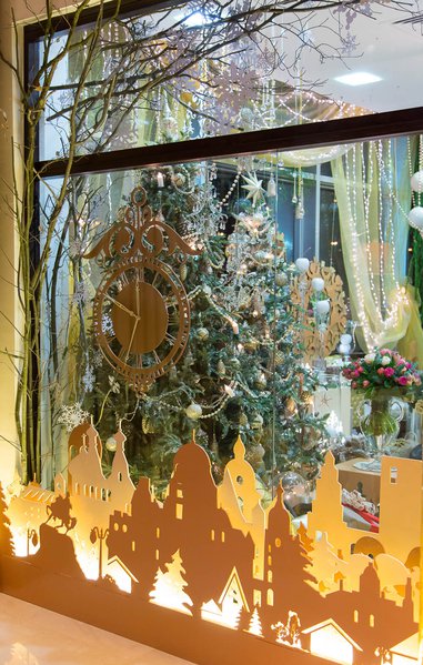 New Year Decoration for LoraShen Boutique at Hyatt Regency Kyiv 2015