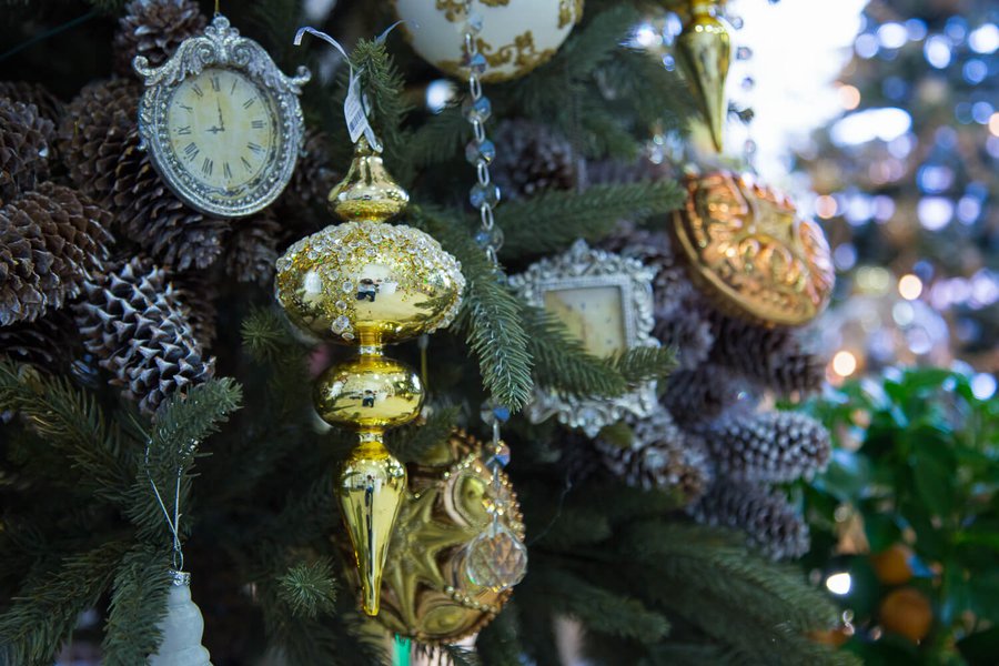 New Year Decoration for LoraShen Boutique at Hyatt Regency Kyiv 2015