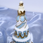 Christmas tree decor "Cake in golden glaze"