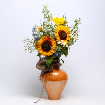 The "Sunny Touch" bouquet