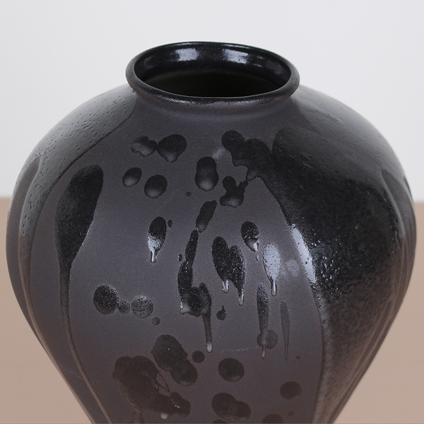 Vase GORSHCHYK medium, black