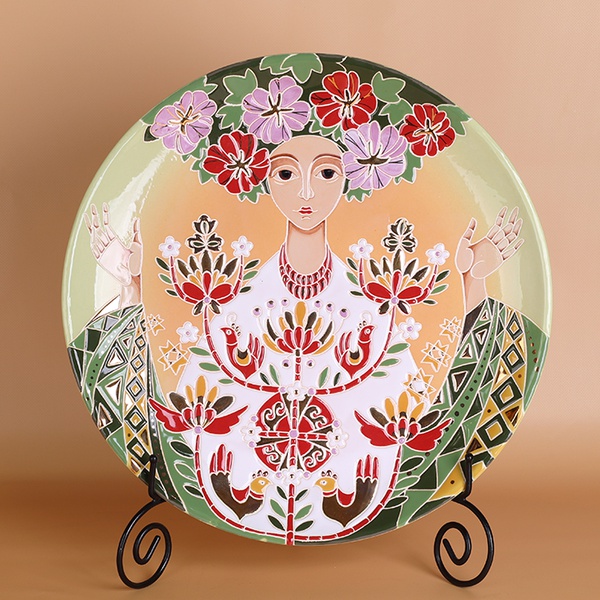 Decorative plate "Mother Earth" L