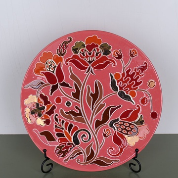 Plate HETMANS'KA red