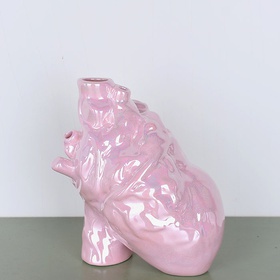 Ceramic vase "Heart" pink