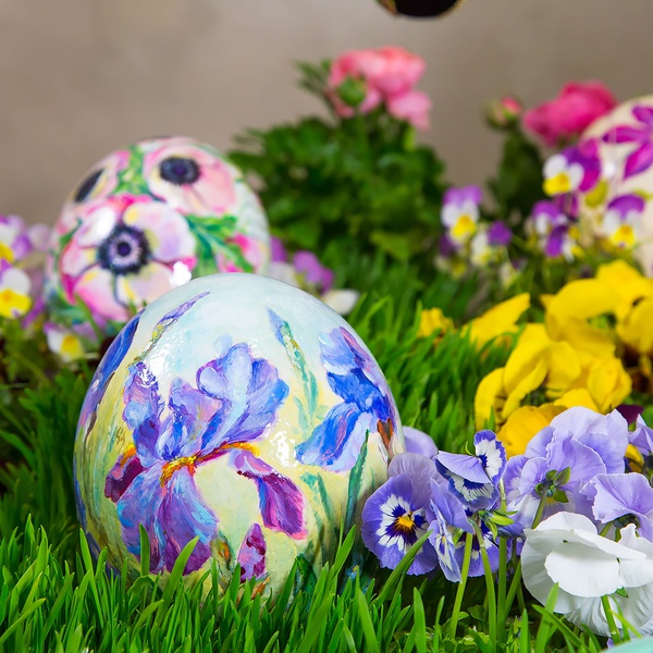 Serving "Easter"