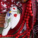 Корзина Пасхальная с керамическими птичками и рушником