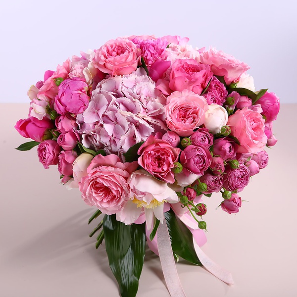 Bouquet in pink tones with peonies