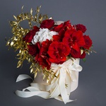 Luxurious floral composition Athena