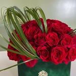 Composition with a red roses